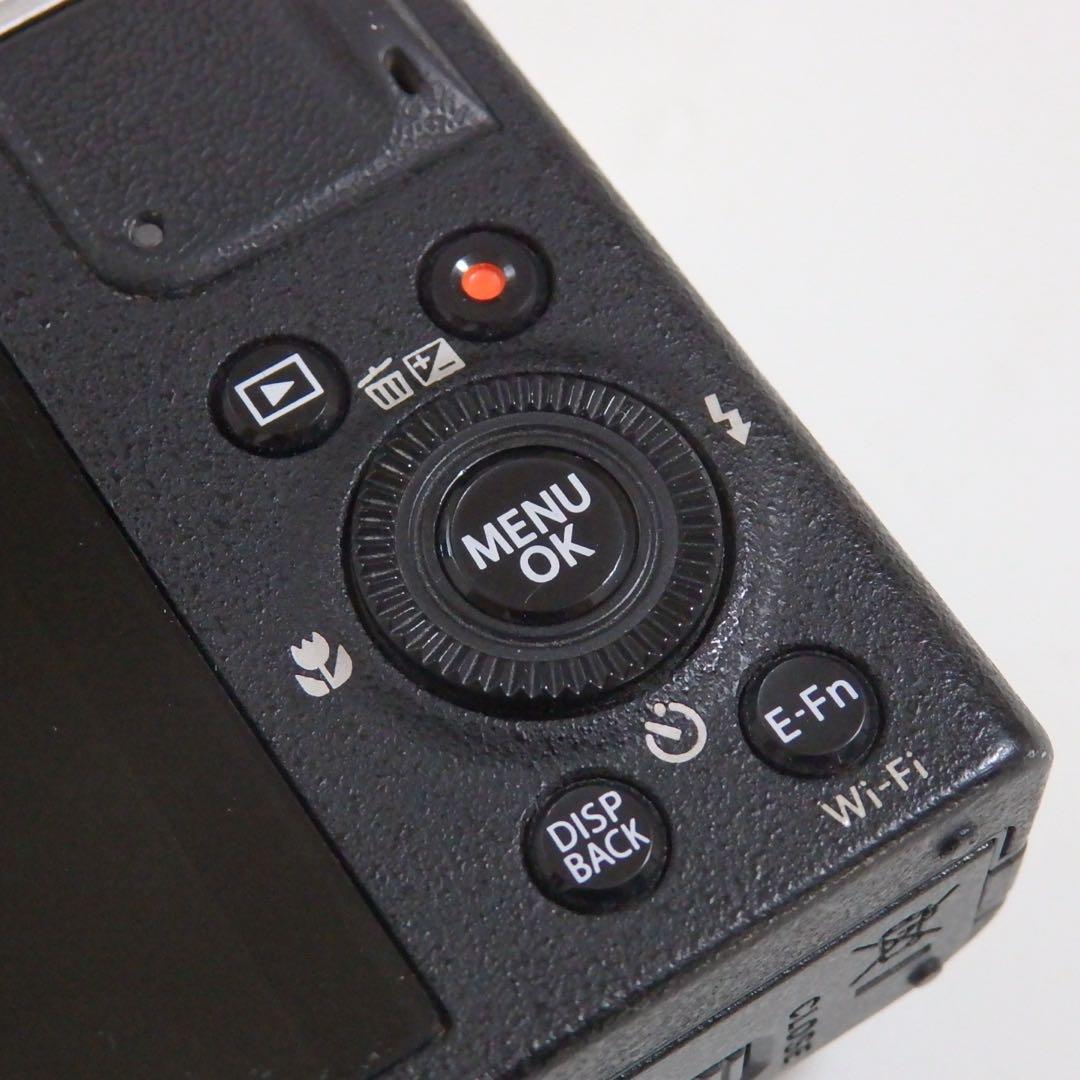 動作確認済み　Fujifilm XQ2 シルバー　箱付　フジフイルム