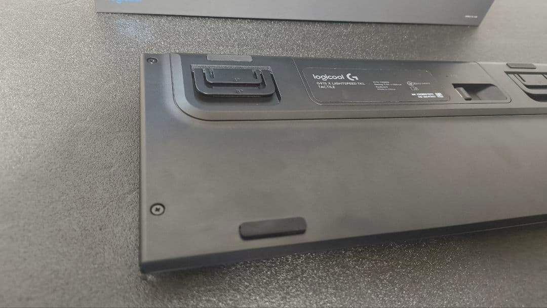 【値下げ中】【美品】Logicool G915 X TKL 薄型