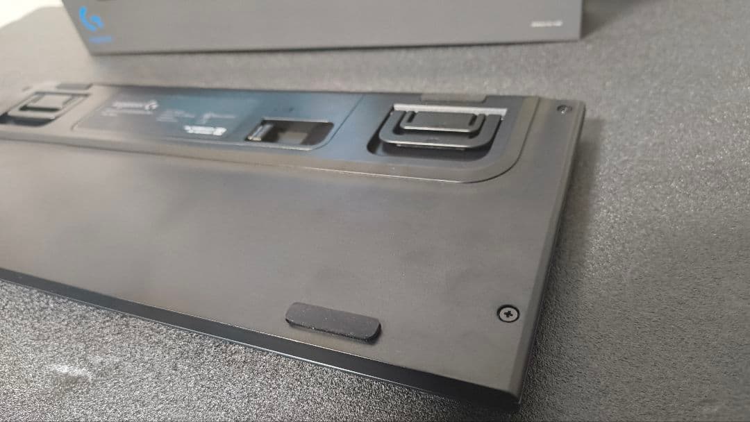 【値下げ中】【美品】Logicool G915 X TKL 薄型