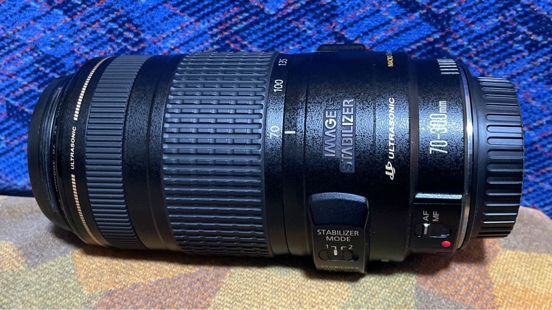 Canon EF 70-300mm 4-5.6 IS USM 箱付
