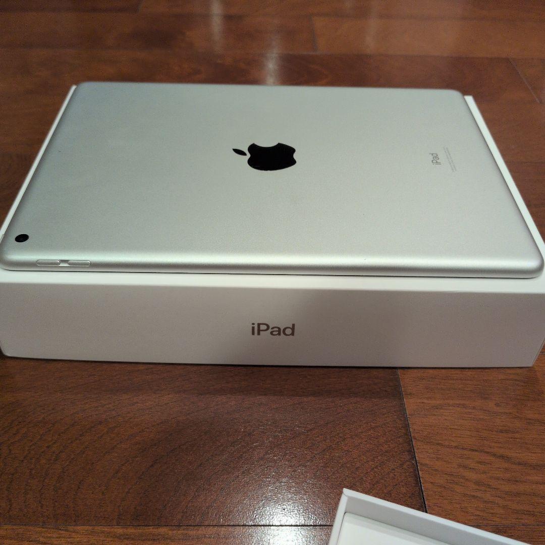美品 欠品無し iPad 元箱付き A2602