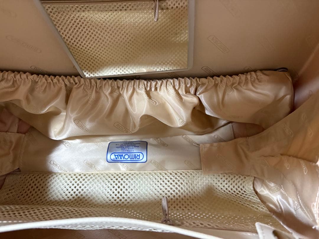 赤いストライプボストンバッグ