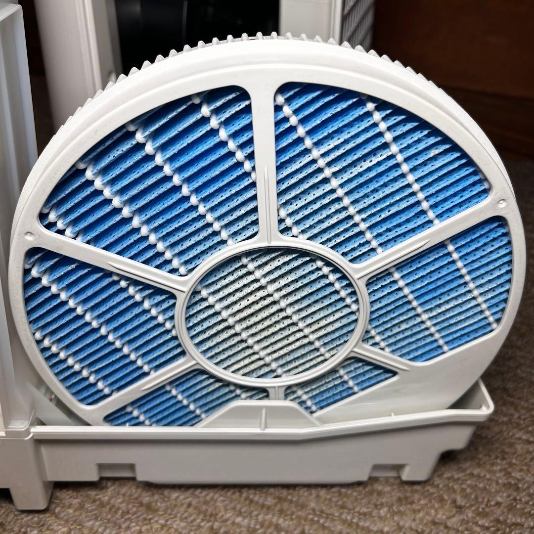 シャープ 加湿 空気清浄機 プラズマクラスター 7000 23畳KC-N50-W