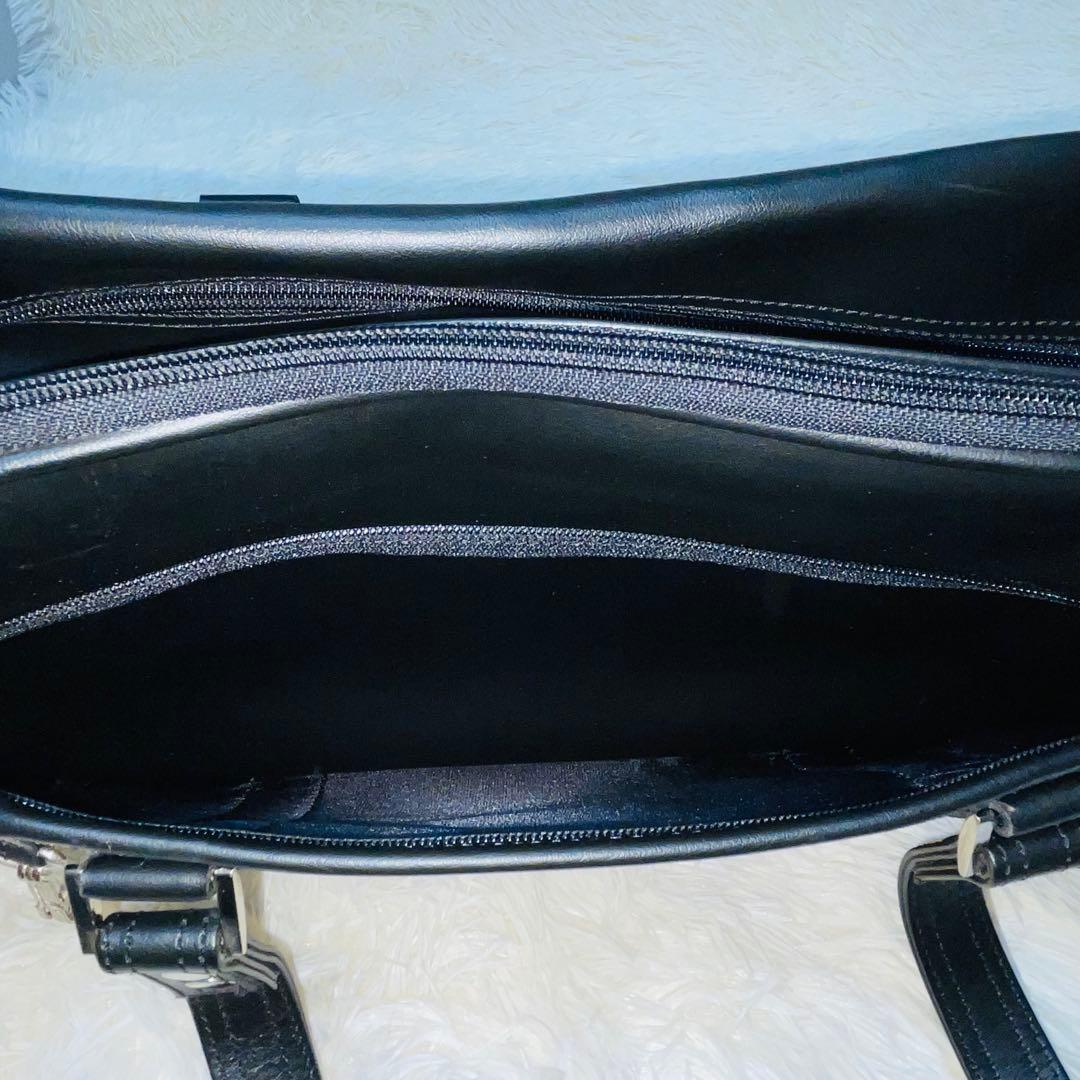 ★美品★ EASTBOY スクールバッグ ブラック 自由の女神刺繍　ピンク