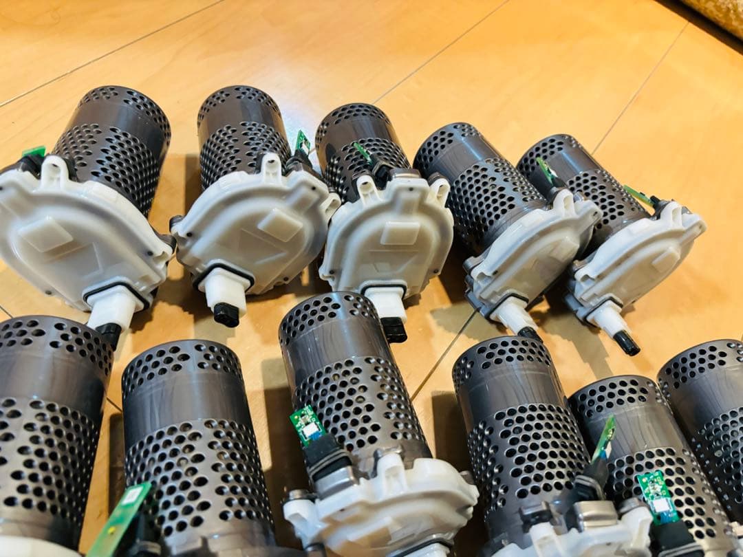 ジャンク ダイソン dyson V10V11純正メインモーター部 18セット