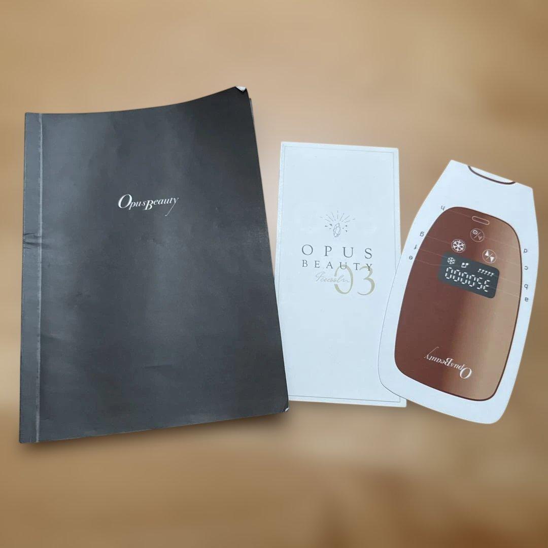 Opus Beauty 03脱毛器 本体と付属品
