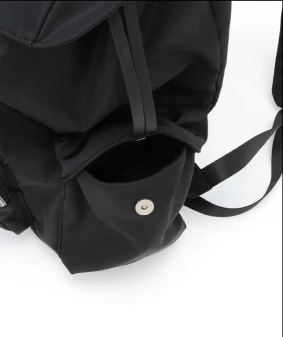 【2025最新版】ブラックナイロンリュック