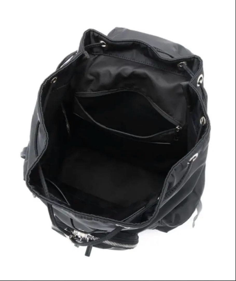 【2025最新版】ブラックナイロンリュック