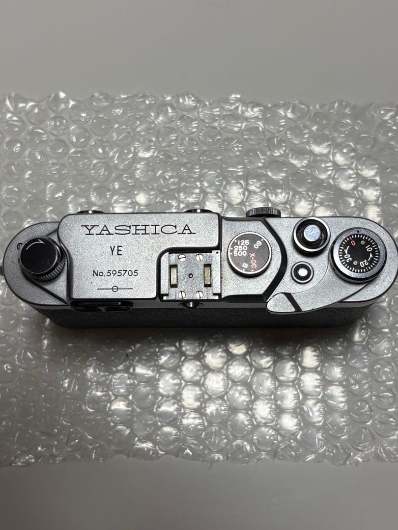YASHICA YE レンジファインダーカメラ