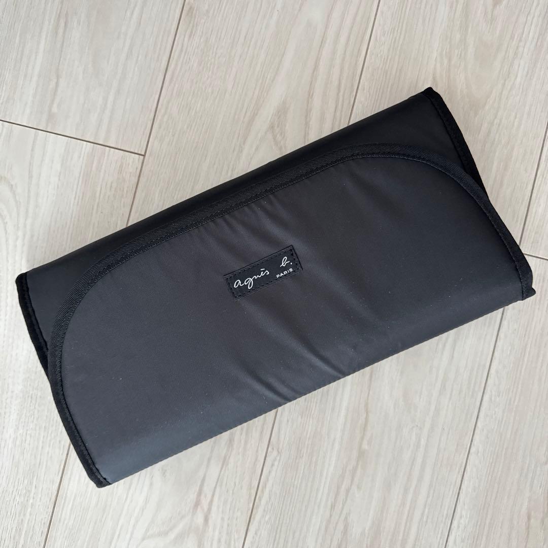 agnes b. ペアレンツバッグ(マザーズバッグ)、おむつ替えシート