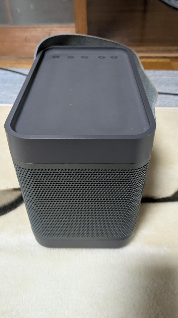 スピーカー・ウーファー Bang & Olufsen Beolit 17