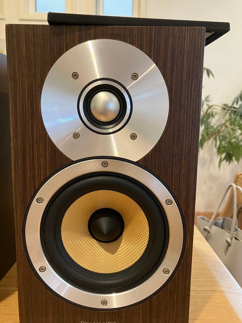 Bowers & Wilkins ＣＭ1