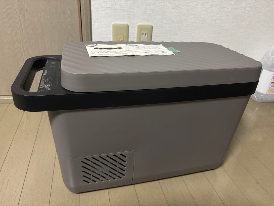 車載冷蔵庫 16L AC/DC対応　中古