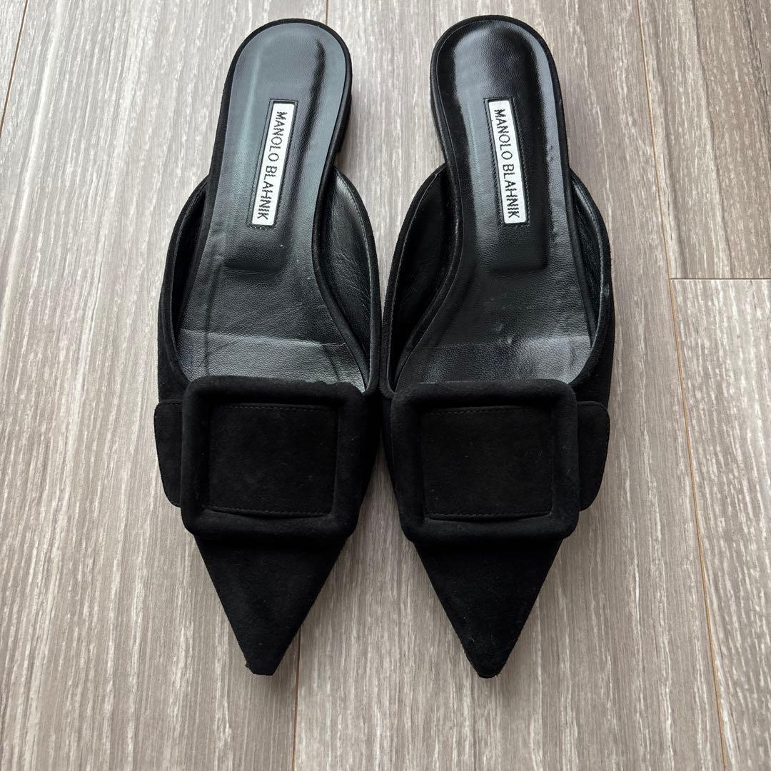 マノロブラニク メイセール フラット　ブラック　38