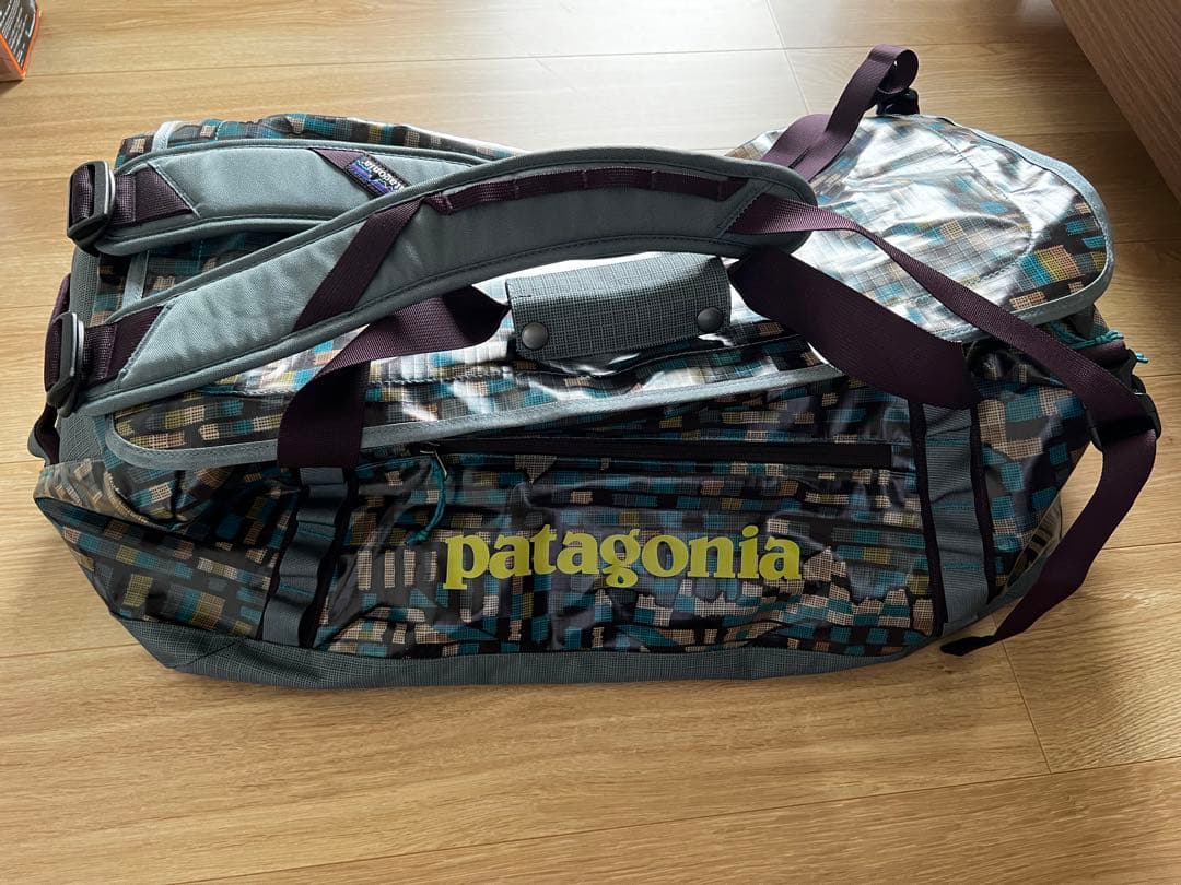patagonia ブラックホールダッフル 55L