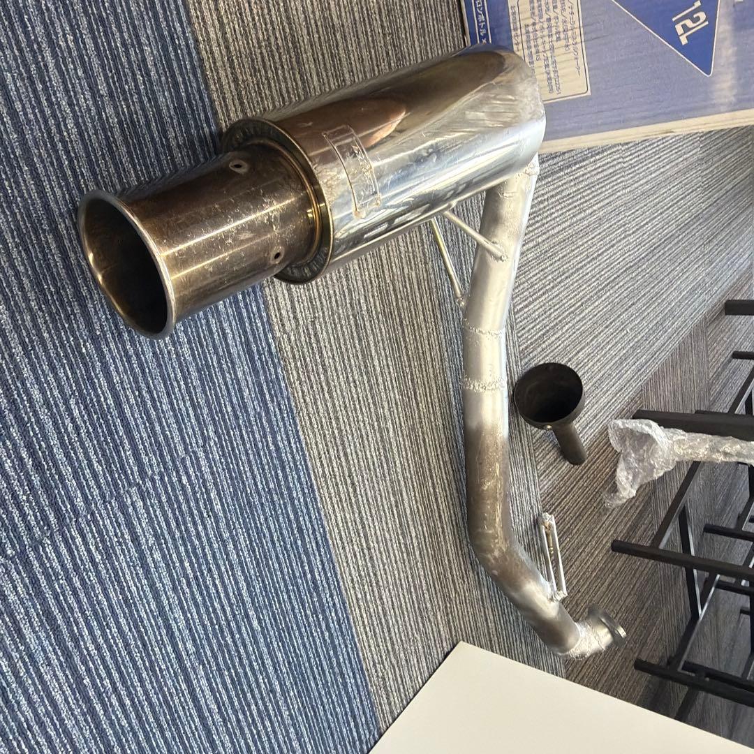 トヨタ86前期用！砲弾マフラー！送料込み