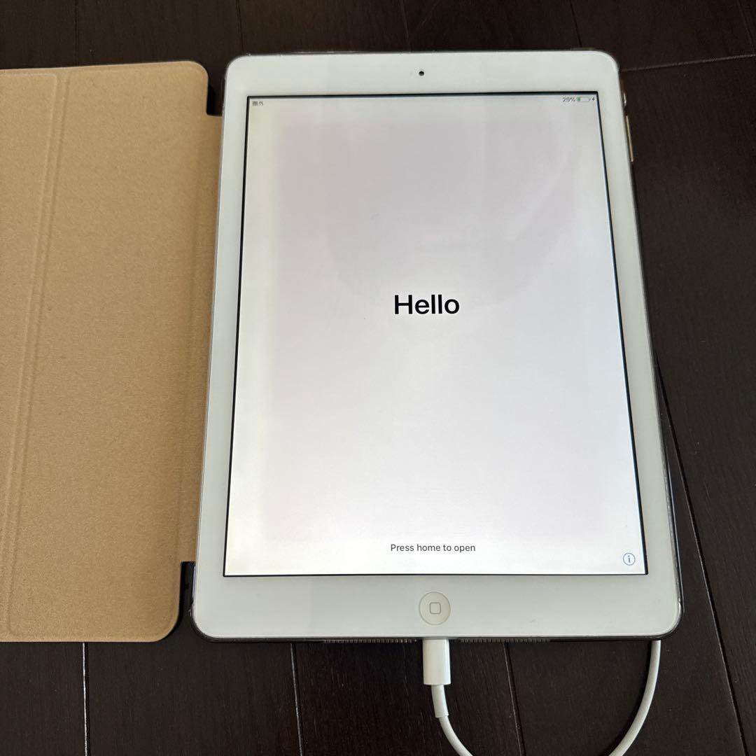 iPad Air 2 128GB Wi-Fi + Cellular シルバー