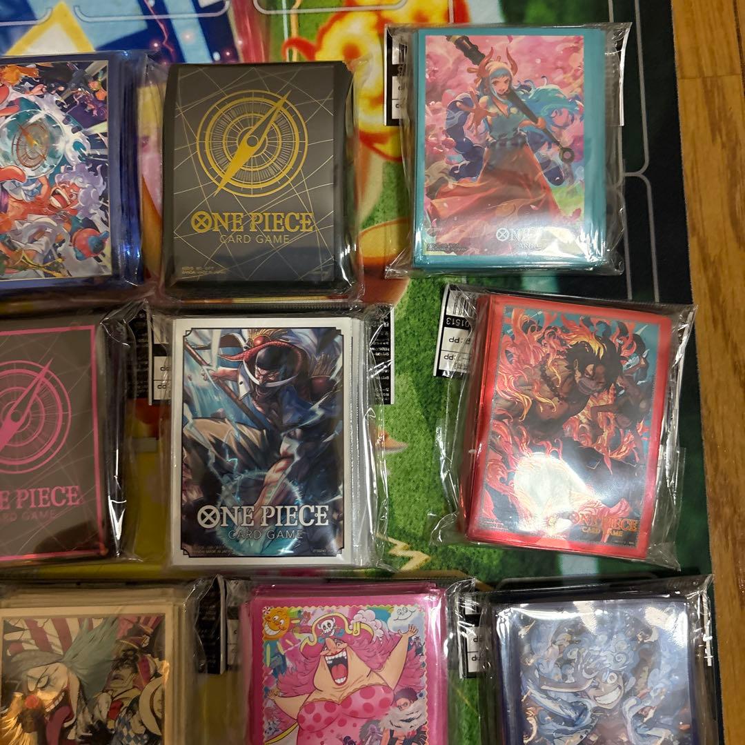 ONE PIECEカード　スリーブ