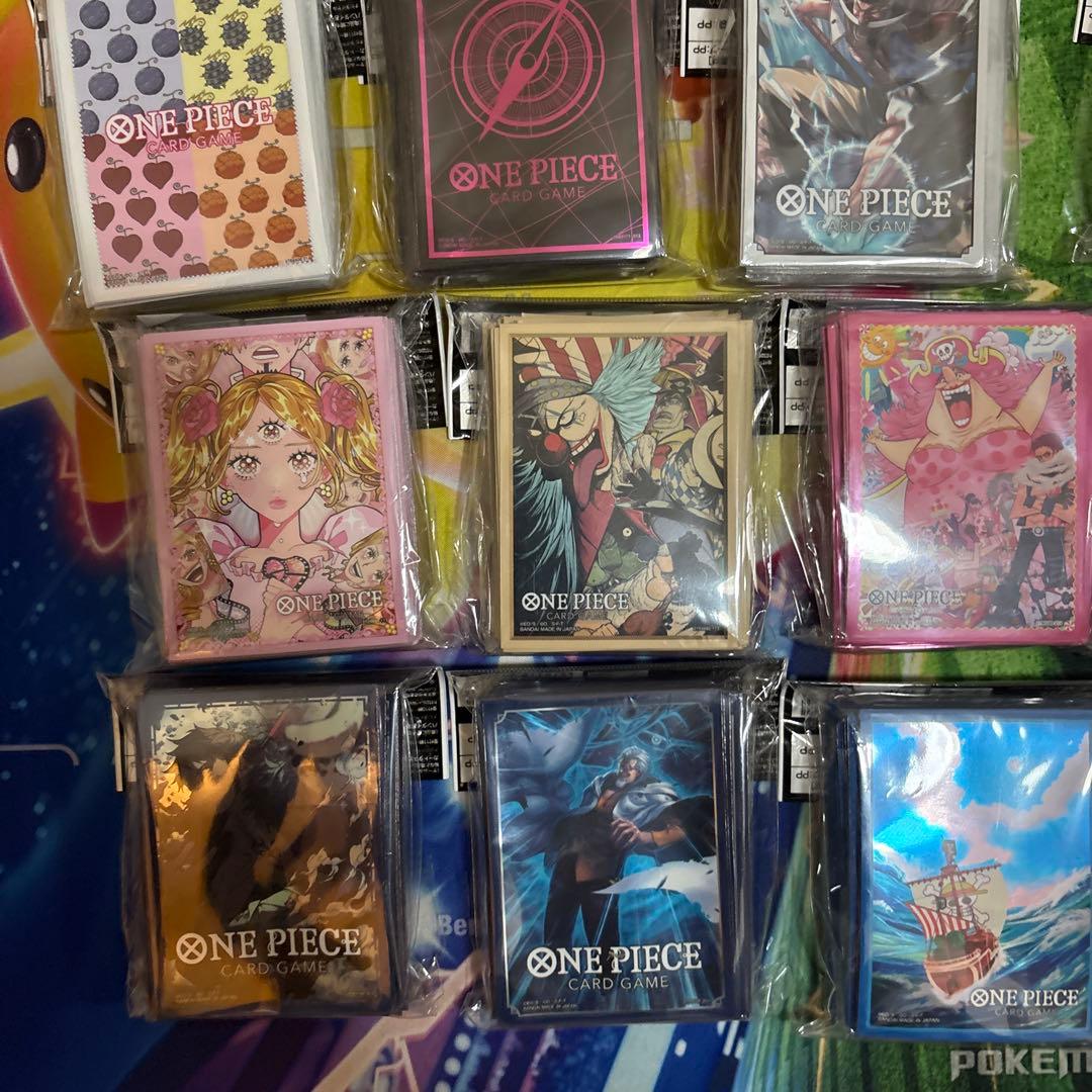 ONE PIECEカード　スリーブ