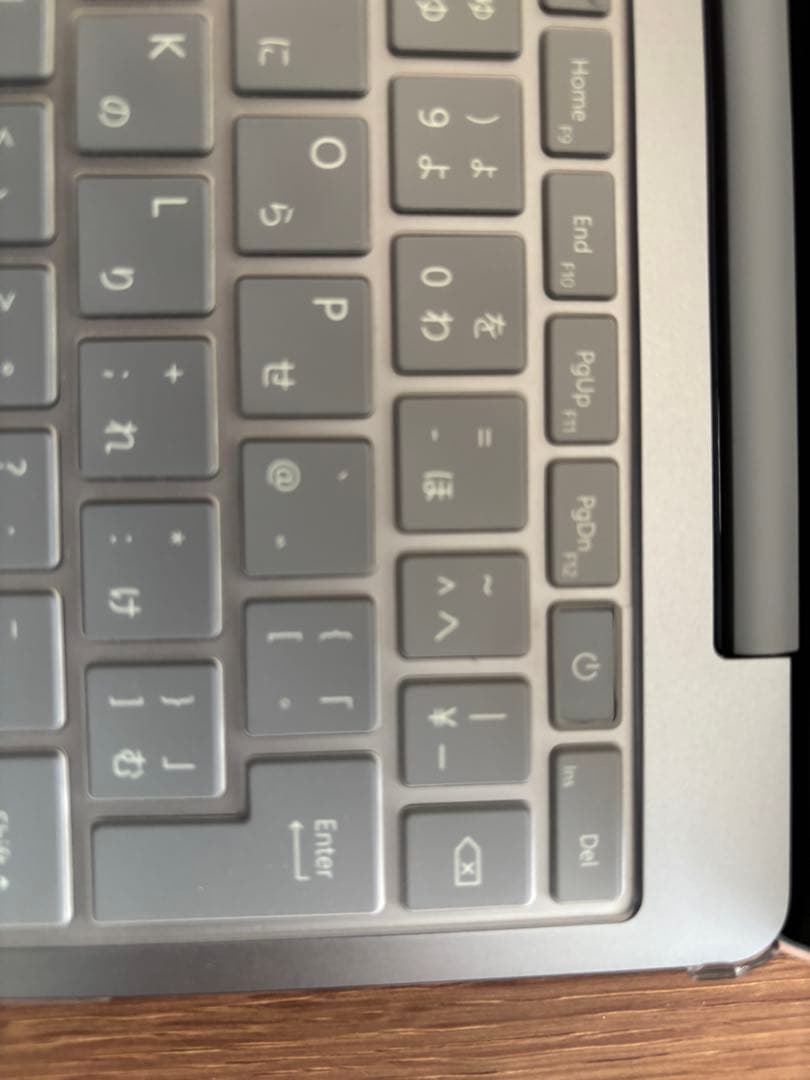 くりまんじゅうSurface Laptop Go 3