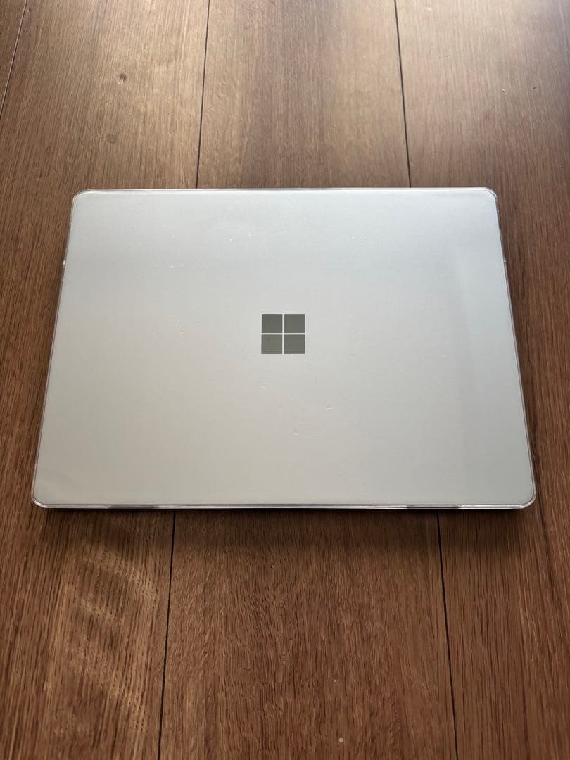 くりまんじゅうSurface Laptop Go 3