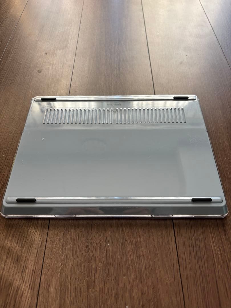 くりまんじゅうSurface Laptop Go 3