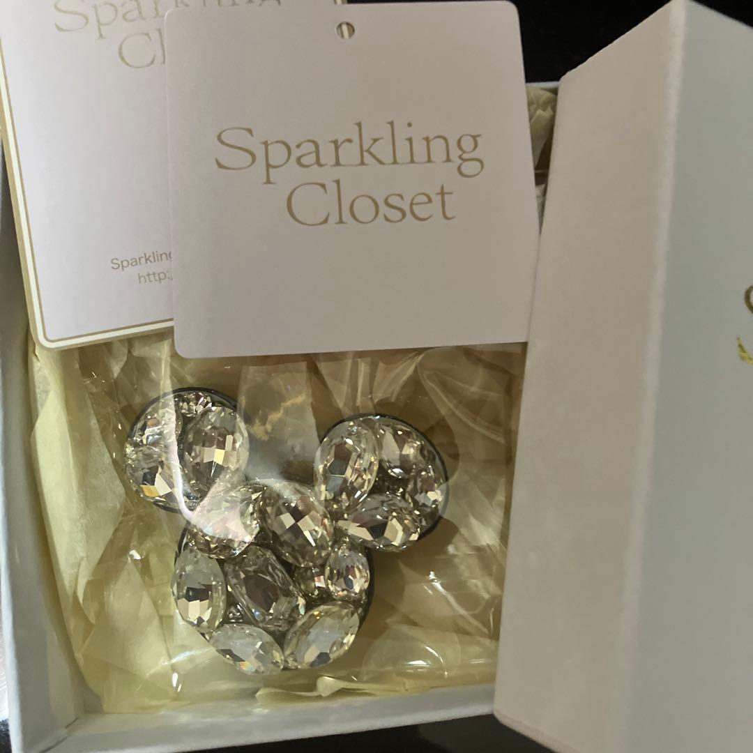 ディズニーストア　ミッキーアクセサリー　ビジューブローチ