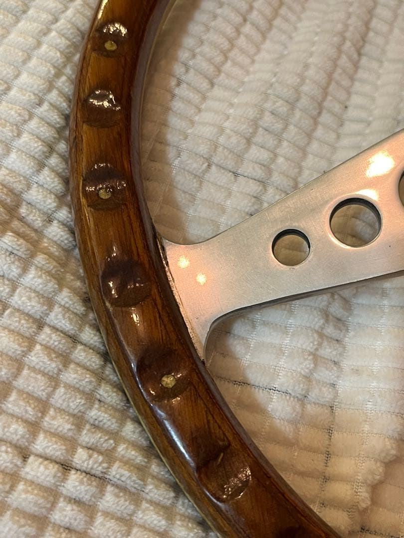 MOTO-LITA モトリタ 木製ステアリング 化粧リング、ビス付き