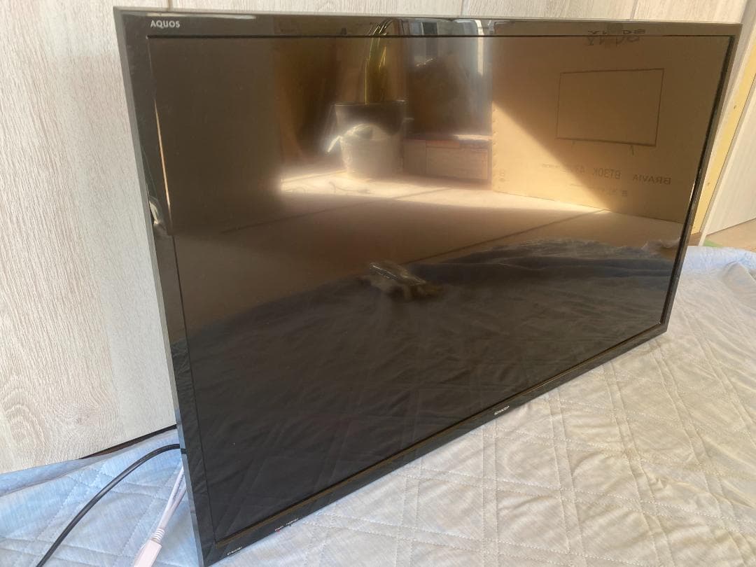 美品　シャープ 液晶テレビ 40V型 AQUOS 2T-B40AB1