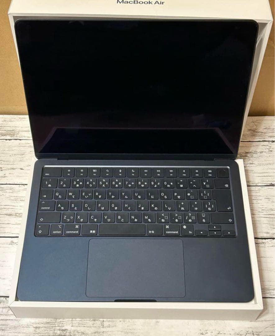 M2 MacBook Air 8GB 256GB 美品　Appleマウス付き