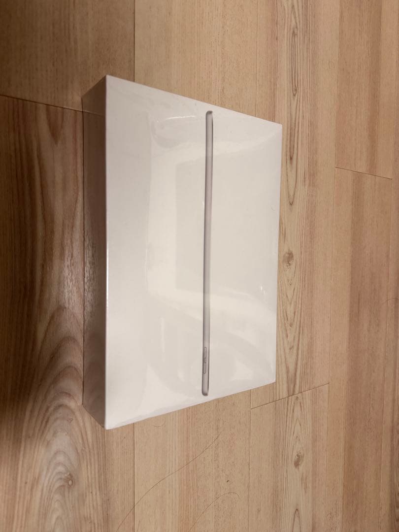 iPad (第9世代) 64GB Wi-Fi ホワイト