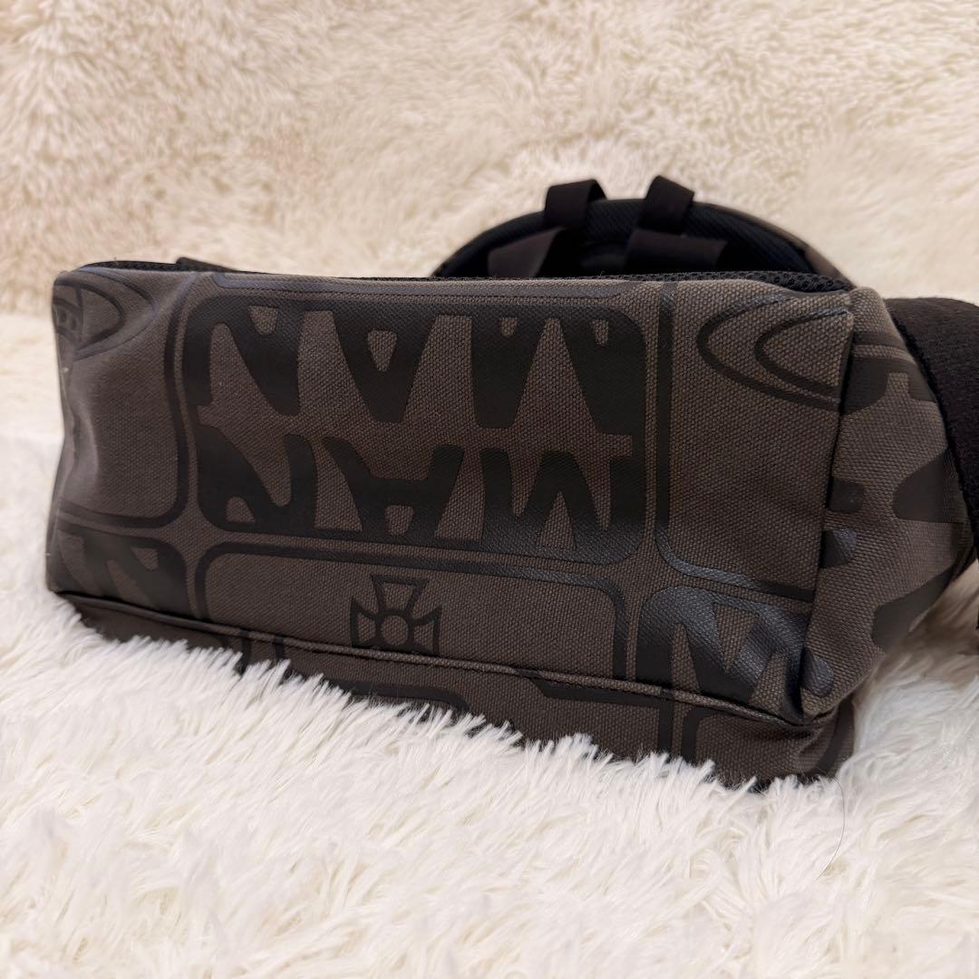 ✨現行 Vivienne Westwood リュック 総柄 VWH125 大容量