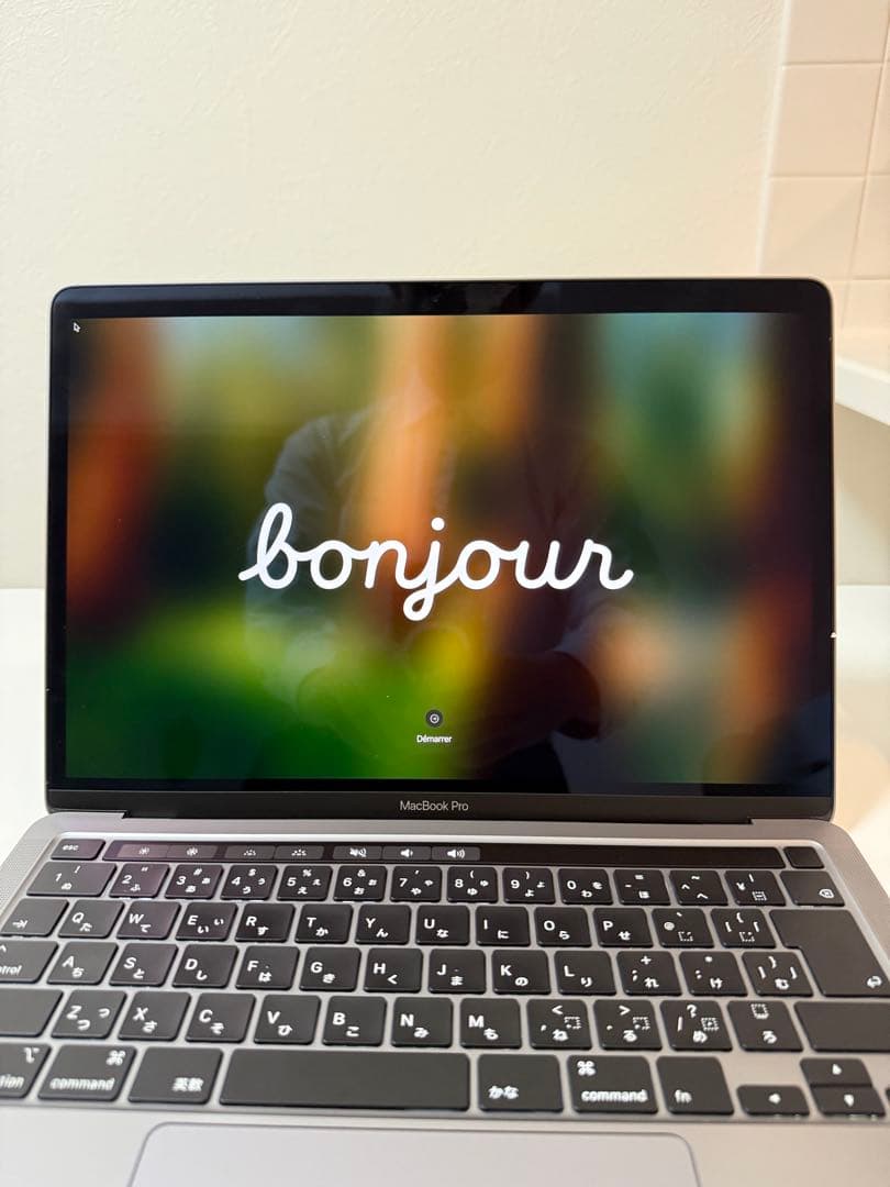 【美品】Apple MacBook Pro スペースグレー