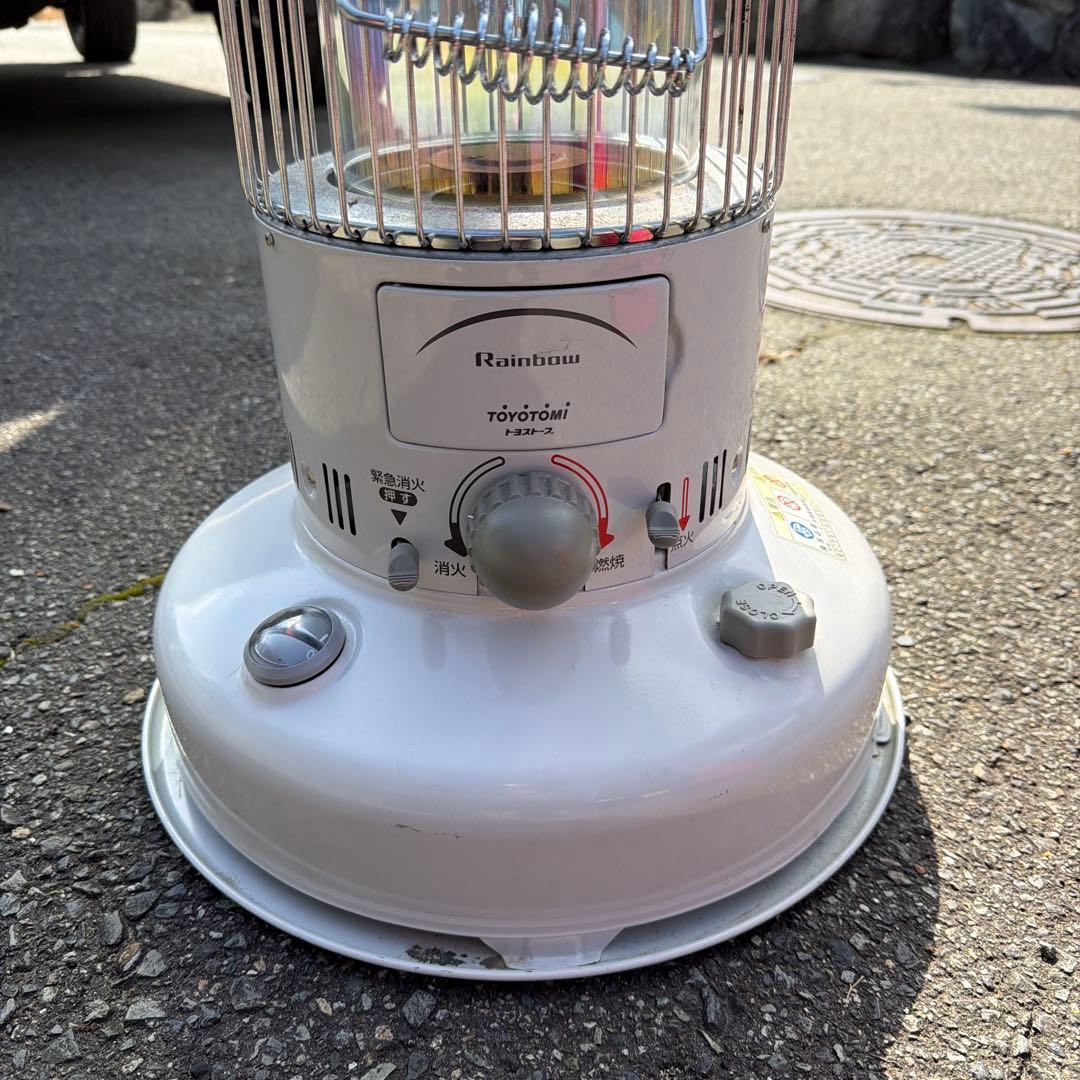 Rainbow トヨトミ ストーブ 灯油　専用カバー付き