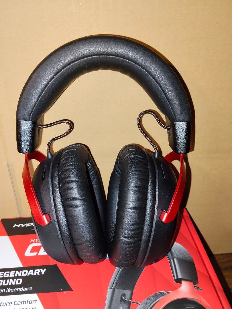 【開封美品】HyperX Cloud III S　ワイヤレスヘッドセット