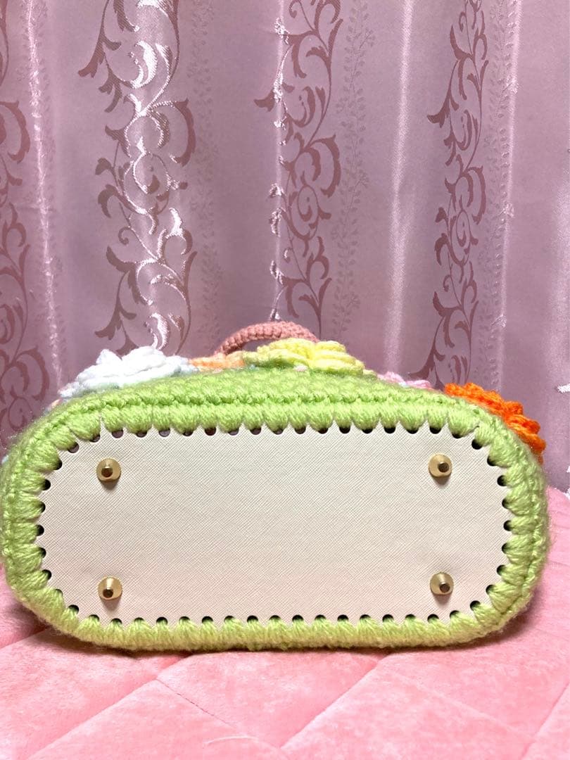 ♥️手編み♥️ハンドメイド♥️お花いっぱいバッグ♥️お花いっぱいペットボトルカバー♥️