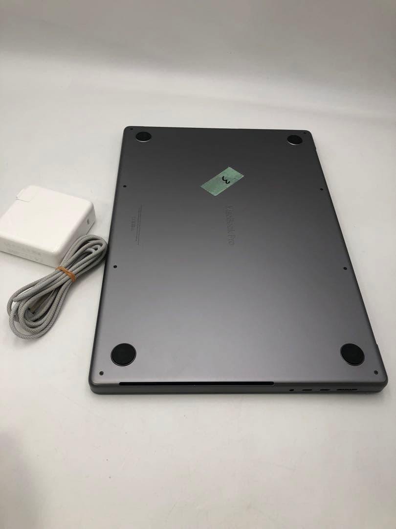 MacBook本体 Apple MacBook Pro 16inch 64GB SSD1TB