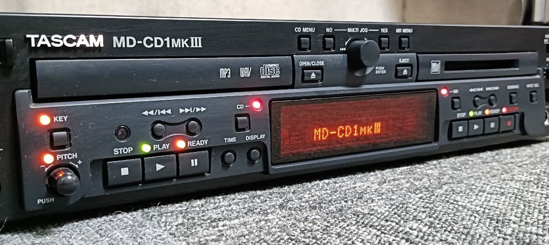 業務用CD&MDデッキ TASCAM MD-CD1MKⅢ