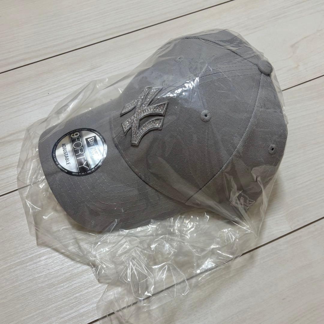 NEWERA 9FORTY Rhinestone ヤンキース グレー