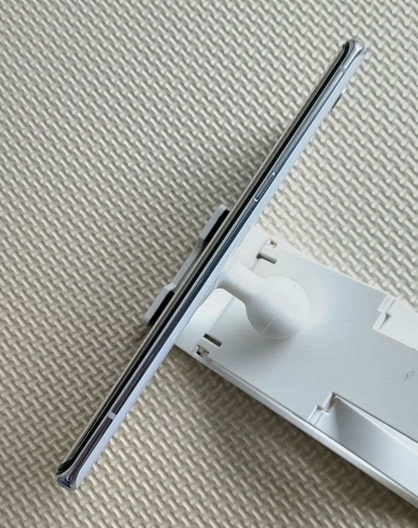 LG VELVET L-52A docomo 未使用に近い