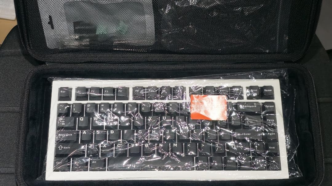 HOVEY WORKS ZENT75-HE ラピッドトリガーキーボード　ホワイト