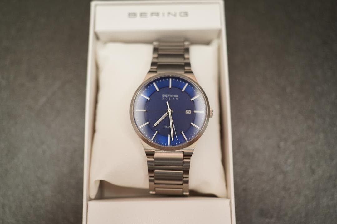 【値下げ可能】BERING(ベーリング) 腕時計ソーラー& サファイアクリスタル