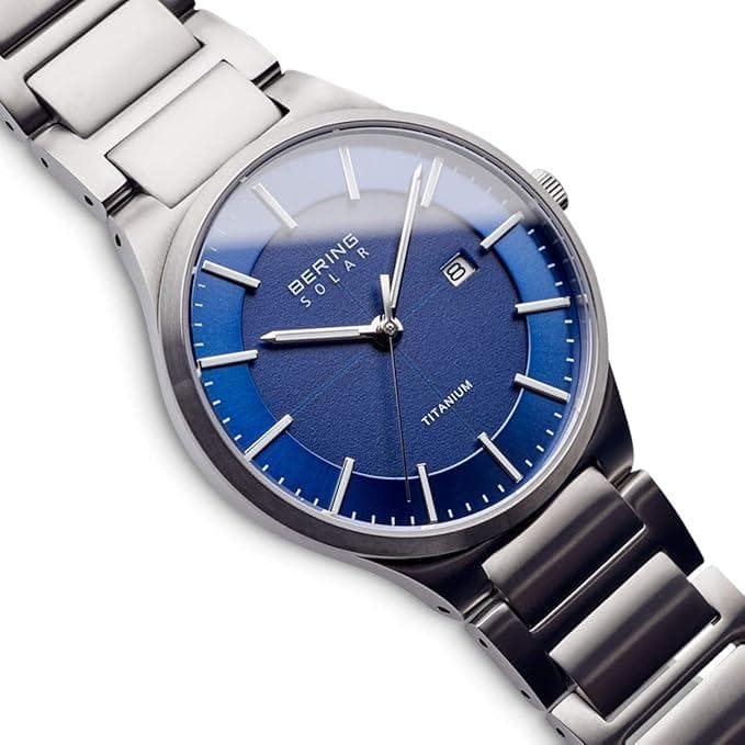 【値下げ可能】BERING(ベーリング) 腕時計ソーラー& サファイアクリスタル