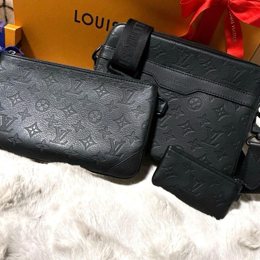 LOUIS VUITTONトリオ・メッセンジャー ショルダーバッグ M46602