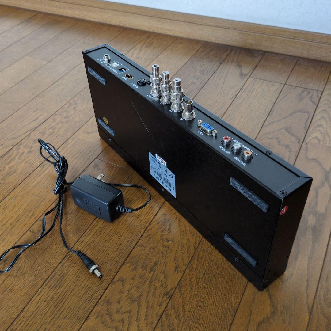 映像と音声のコンバーターです、プロジェクター等のコントロールに使用します。