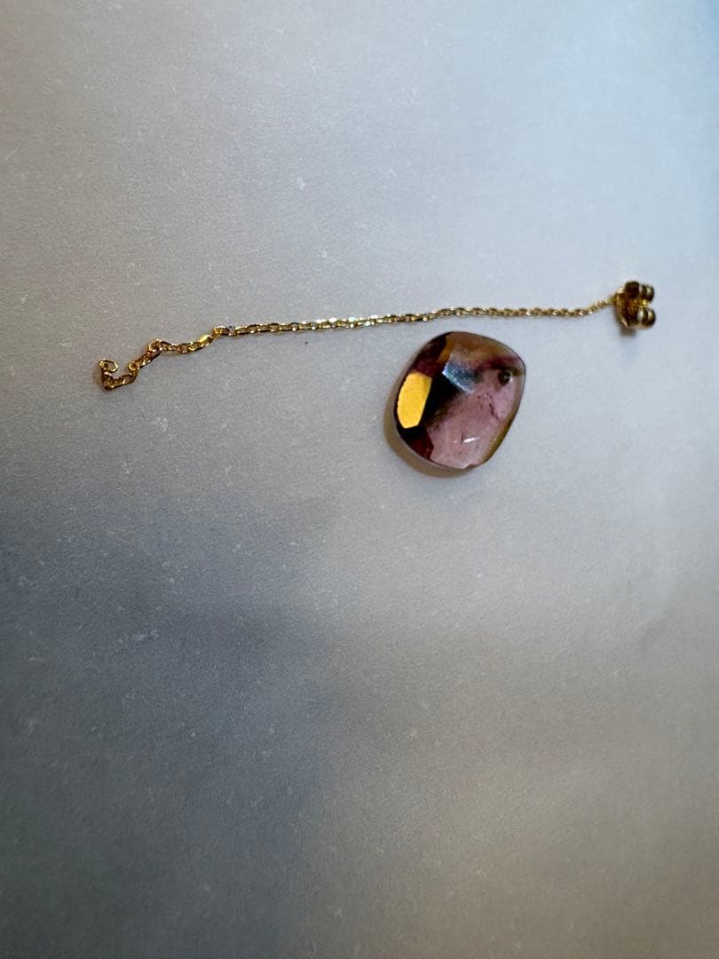 タイムセール！訳アリ美品！MONAKA フラットピアス 片耳用