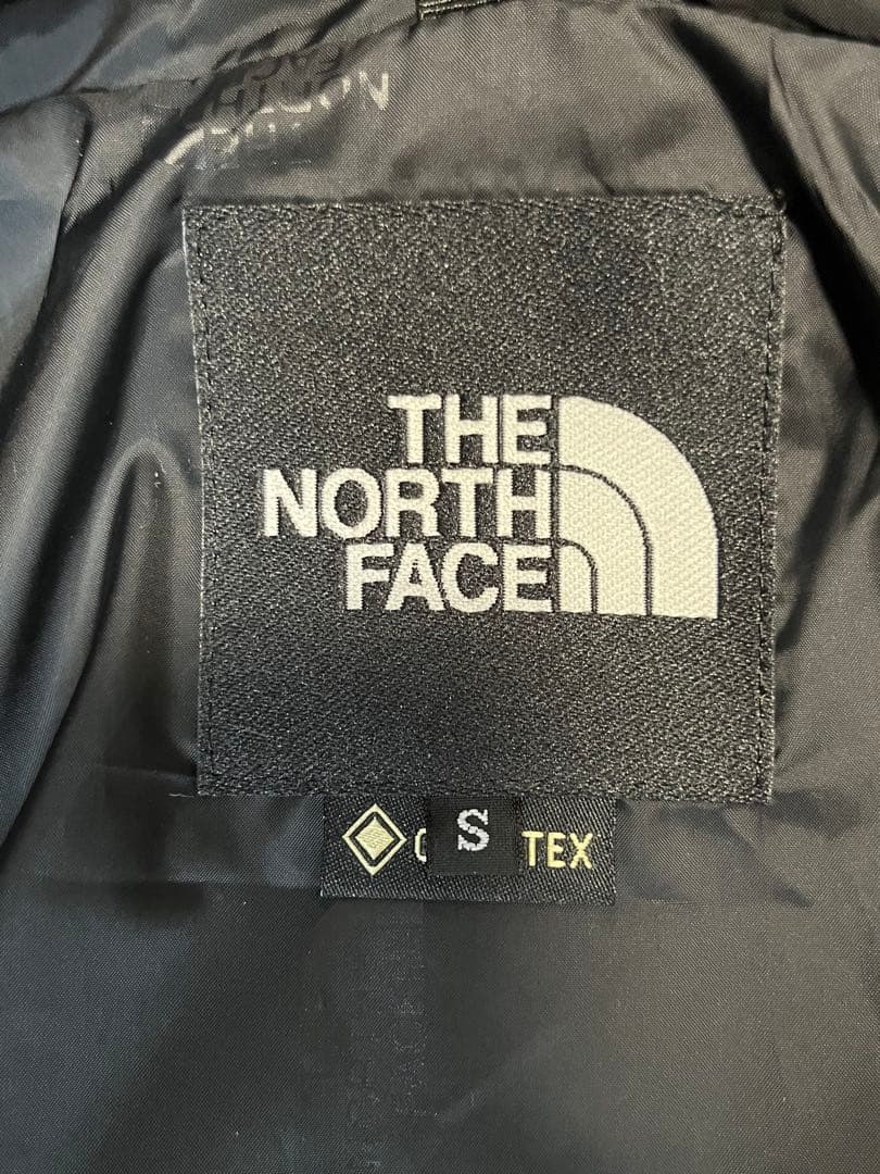 THE NORTH FACE マウンテンライトジャケット
