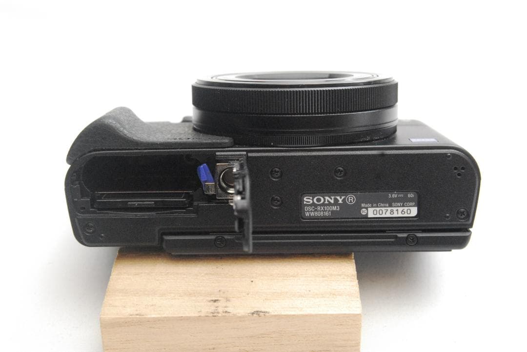 SONY CyberShot DSC-RX100 M3 (良品）