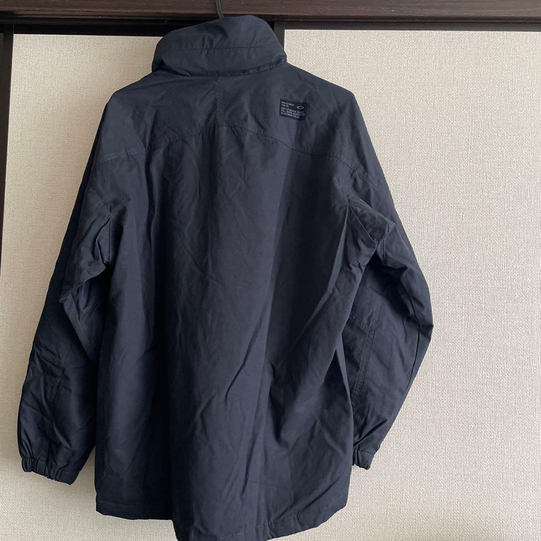 Oakley ブラック マウンテンパーカー