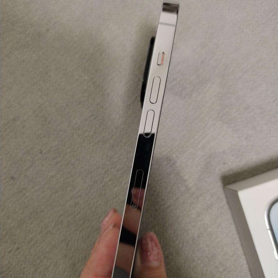 Apple iPhone 14 Pro 256GB シルバー